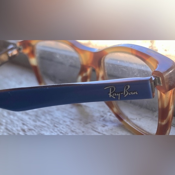 Rayban Optical Glasses.                   Model: RB5228

Color : 5799 - Picture 7 of 7